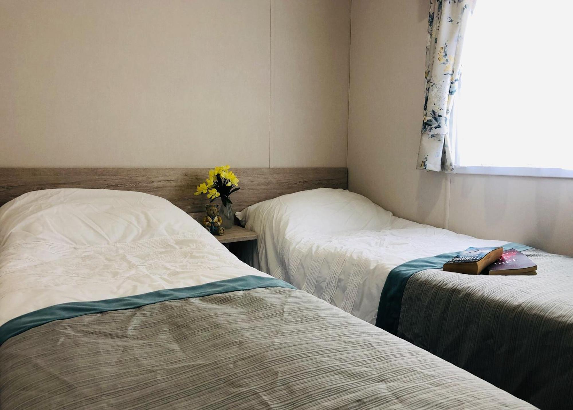 Burrowhead Holiday Village Isle of Whithorn الغرفة الصورة